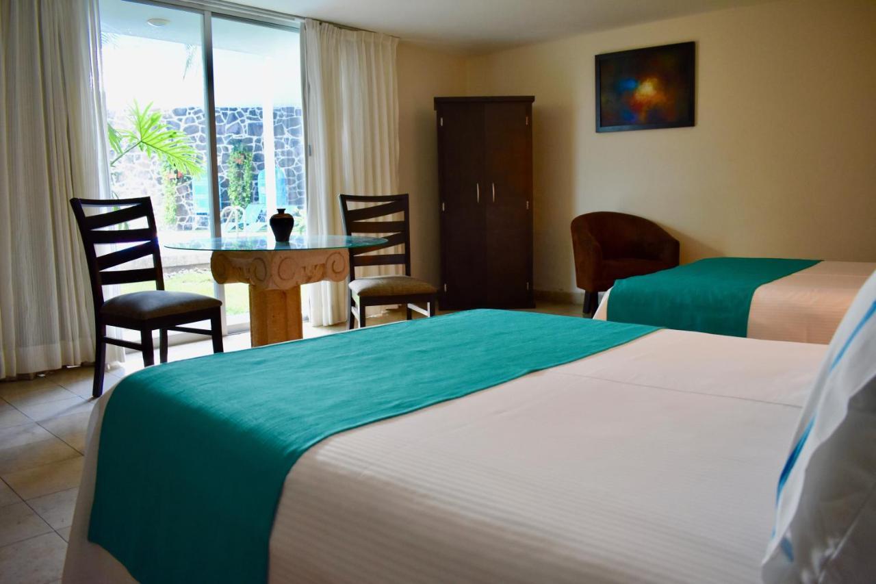 COUNTRY HOTEL & SUITES GUADALAJARA 4* (Mexico) - from US$ 33 | BOOKED